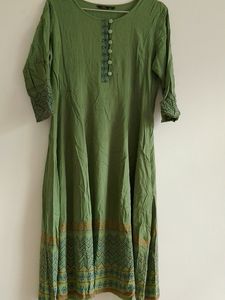 a trending kurta