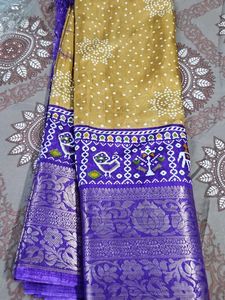 Elegant Bandhani Print Saree