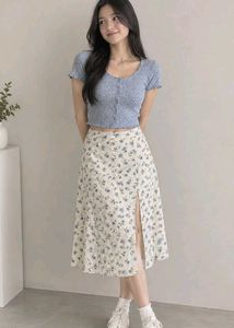 Blue Floral Print Crop Top