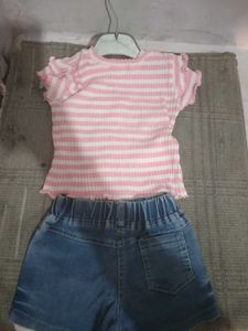 Adorable Bunny Outfit for Kids