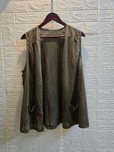 Sleeveless Cardigan Vest with Pockets