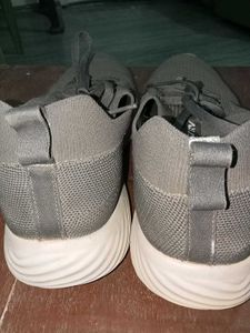 TRV running Shoe