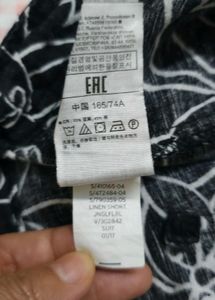 Gap Black and White Tropical Floral Shorts
