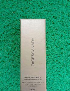 FACESCANADA Weightless Matte Finish Foundation18ml