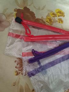 Set of 3 Clear Zipper Pouches