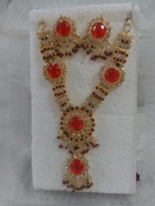 Stunning Red Stone Jewellery Set