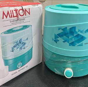 New- 16 litre Milton Water Cane