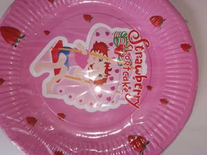 Straberry Paper Plates-set Of 2(20 pieces)