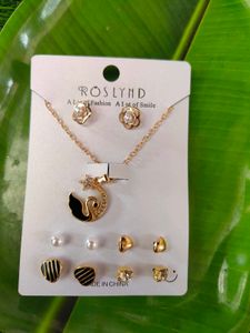 Elegant Swan Necklace & Earring Set