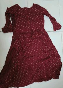 Maroon Kurta with Intricate Embroidery