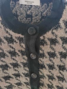Houndstooth Button-Up Cardigan