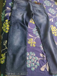 Men's Blue Wash Jeans