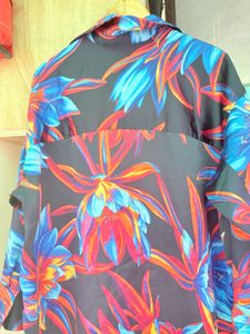 Vibrant Floral Print Button-Down Shirt
