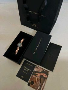 Daniel Wellington Rose Gold Watch