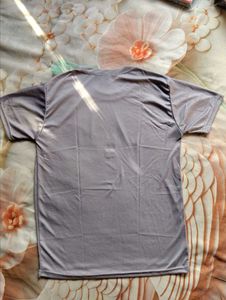 Men's Grey T-Shirt with Vertical Stripe Detail