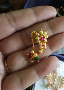 Nose Pin