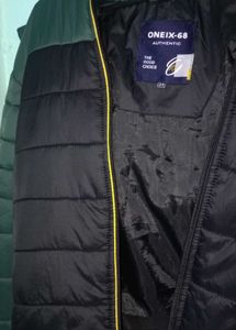 Puffer Jacket - Stylish & Warm