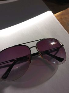 Stylish Aviator Sunglasses