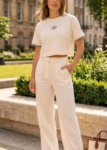 🇬🇧 Adidas originals imported Cropped T-Shirt
