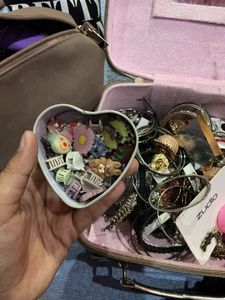 Cute hair clips