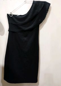 Black One-Shoulder Bodycon Dress