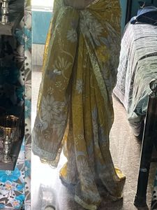 Olive-Mustard Floral Grace Saree, Lightweight