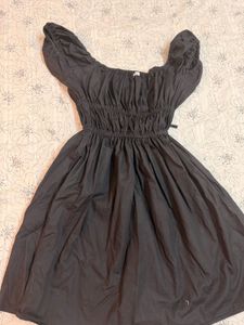 Nefs finds Black Square Neck Puff Sleeve Dress