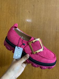 Fushia Buckle Loafer Size/38/39 Avl
