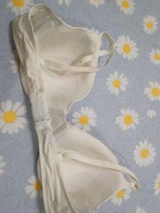 Calvin Klein Comfortable White Padded Bra