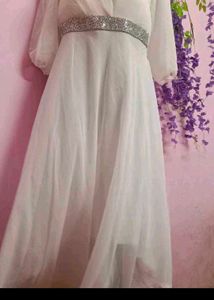 Elegant White Maxi Dress offer price 💕