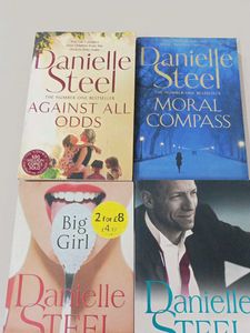 📓📔Danielle Steel Book Lot