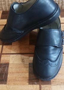 Cutewalk black formal shoe in perfect condition