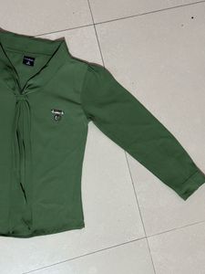 Stylish Green Collared Top