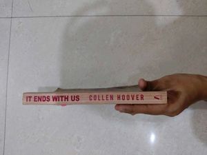 It Ends With Us by Colleen Hoover
