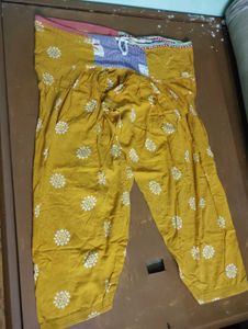 Women's Yellow Printed Palazzo Pants dupatta