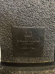 Black Punk  Studded Authentic Garavani Valentino P