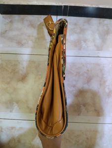 Elegant Vintage Butterfly 🦋 Print Handbag 👜