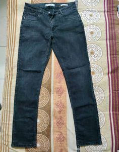 Men's Dark Wash straight Fit Jeans