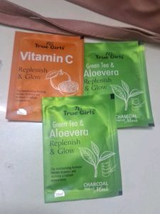 True Girls Vitamin C & Green Tea Masks