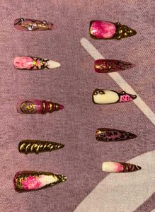 Designer Press-On Nails Set
