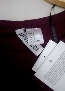 H&amp;M baby tee ( new with tags )