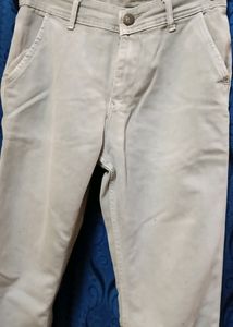 Unisex Jeans Pant.