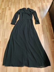 Backless Gown