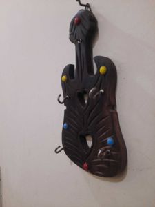 Guitar Shaped Wooden Key Holder