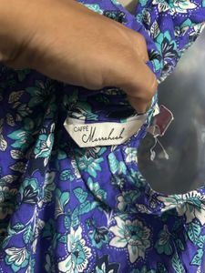 Floral Print Sleeveless Button-Up Top