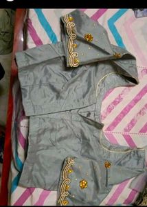 Elegant Grey Embroidered Saree with Blouse