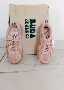 Girl's Sneakers 🌈
