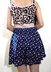 Vibrant Blooms: Blue Floral Short Skirt - FreeUp Your Style