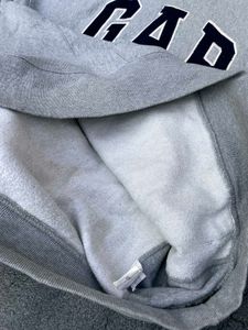 gap hoodie 🏀