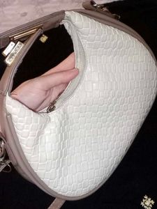 😎stylish Imported woven hobo bag😍